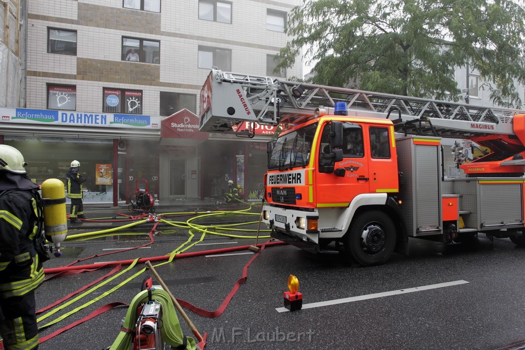 Feuer 2 Koeln Nippes Neusserstr P009.JPG